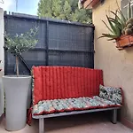 Appartement Cosy Avec Grande Terrasse