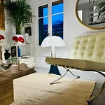 Superbe Duplex Entre Le Vieux Nice Et La Prom