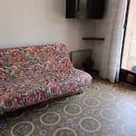 Cozy 35 M Nest With Large Terrace