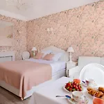 Cannes Imperial Croisette Palais Miramar