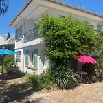 Chez Madou, T1 En Bas De Villa Et Rez De Jardin A 900M De La Mer Et Des Commerces
