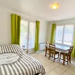 Chez Madou, T1 En Bas De Villa Et Rez De Jardin A 900M De La Mer Et Des Commerces