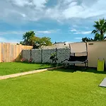 Villa Dali La Garde 260M2 Jacuzzi, Sauna, Piscine, Jardin 500M2, 5 Minutes De La Plage