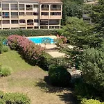 Le Domaine Du Preconil