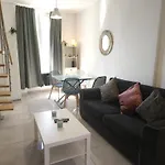 Escale Chic - Un Duplex Plein De Style A Toulon