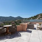 Tiara Yaktsa Cote D'Azur