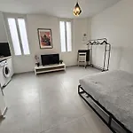Gregbnb - Studio 22M2 - Climatise -10Min Gare - 2