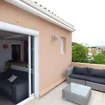 Duplex Contemporain, Climatisation A Deux Pas De La Mer