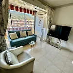 14468 Deux Pieces Avec Piscine