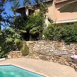 T3 Rez De Jardin,Piscine Privee