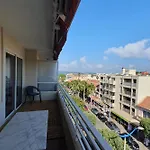 Beautiful Family Apartment In Cavalaire-Sur-Mer