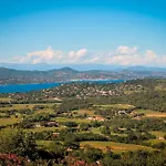 Happy Tropez, Au Coeur Du Village De Gassin