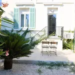 Appartement Avec Terrasse,T2, Proche Plage Du Midi - Palmazur Vacances
