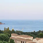 Village Cap Esterel Vue Mer, Duplex Climatise