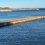 Toulon Mourillon Ravissant Studio Climatise