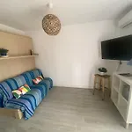 Studio Au Calme Avec Piscine