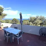 Les Issambres : App T3, 2 Chambres, Terrasse, Pres De La Mer, Animaux Admis - Fr-1-768-100