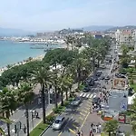 Palm Beach Escape