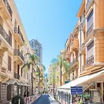 Limitrophe Monaco - Hypercentre - Joli Appartement - Cd