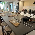 Spacious Duplex Near The City Center Of Cannes