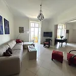Superbe Appartement De 100M2 Face A La Mer Dans Un Ancien Palace