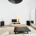 Cannes Vidal Rue Antibes Sncf Station 2 Mn 1 Bedroom New 2024 Quiet Building Hyper Center By Olam Properties