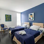 Splendid Flat In The Heart Of Saint-Tropez With Pa