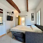 Studio Meynadier By Scls Locations