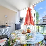 Appartement Dans Residence Calme, Climatise