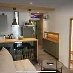 Beau Studio Avec Mezzanine