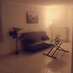 Spatieux T2 Avec Piscine