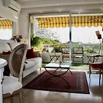 Appartement Pieds Dans L'Eau: 2 Pieces, Grande Terrasse, Climatisation, Villeneuve-Loubet - Fr-1-252A-127