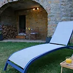 Gite La Lauze De Marijoulet 2/4 Personnes