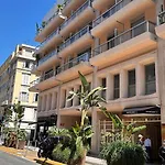 Spacious 3 Bedroom Flat Nice Center - Magnificent View-Parking