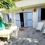 Maison Arboree De 39 M2 - Piscine Et Plage A 400M -