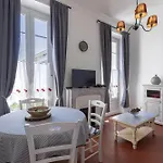 Couronne De Josephine - 10 Mn A Pied Du Palais Et Plages, Charme Et Authenticite