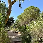 Appartement Climatise Avec Piscine Et Jardin A L'Entree Du Golfe De St Tropez