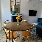 Arazy - Superb Duplex Old Antibes Very Central, Ac, Terrace