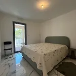 Appartement Neuf Et Equipe A Deux Pas De La Mer Et Face Au Casino En Plein Centre