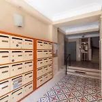 Large & Quiet 1 Bdr Downtown