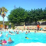 Camping Mas De Pierredon