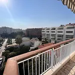 A032-Beautiful Apartment For 4 - Near Croisette