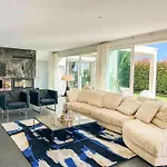 Villa Spacieuse A Sanary Sur Mer Avec Piscine Privee