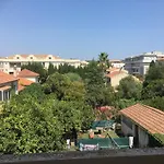 Appartement 2 Etoiles Entre Les Maures Et Mediterranee
