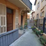 Appartement Avec Parking Pour 4 Personnes En Plein Coeur De Monaco