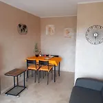 Studio Entierement Renove Cote Plage Avec Garage
