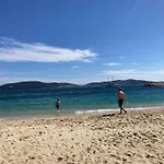T3 Refait Neuf Au Centre Du Mourillon A Toulon