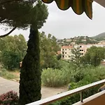 Studio Climatise Avec Terrasse - Centre Ville Le Lavandou - Fr-1-308-201