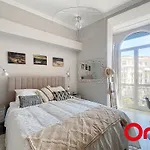 Appartement 2 Pieces Climatise Au Centre De Menton - Fr-1-647-40