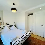 Appartement Proche Monaco , 600M De La Plage